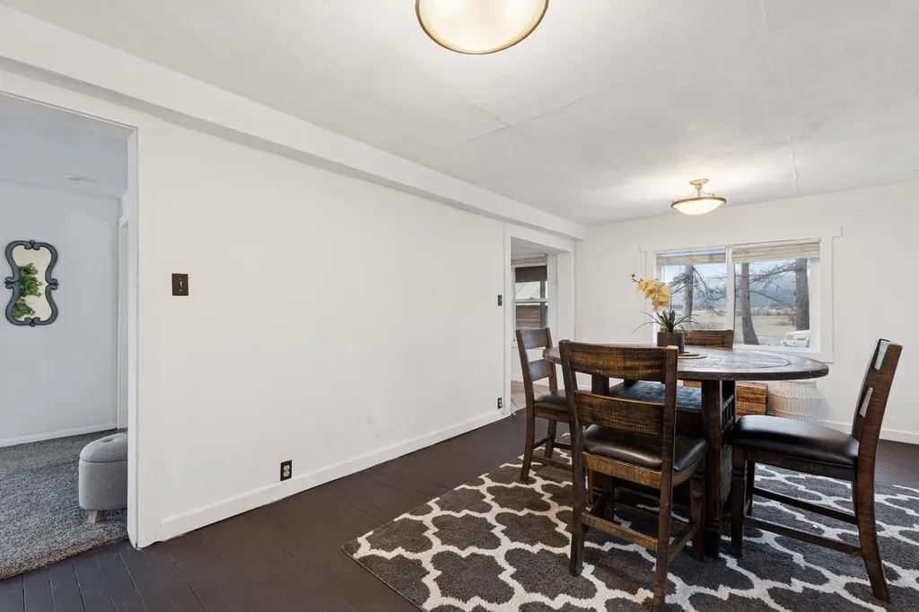 5464 Mt Highway 35 Kalispell MT 59901