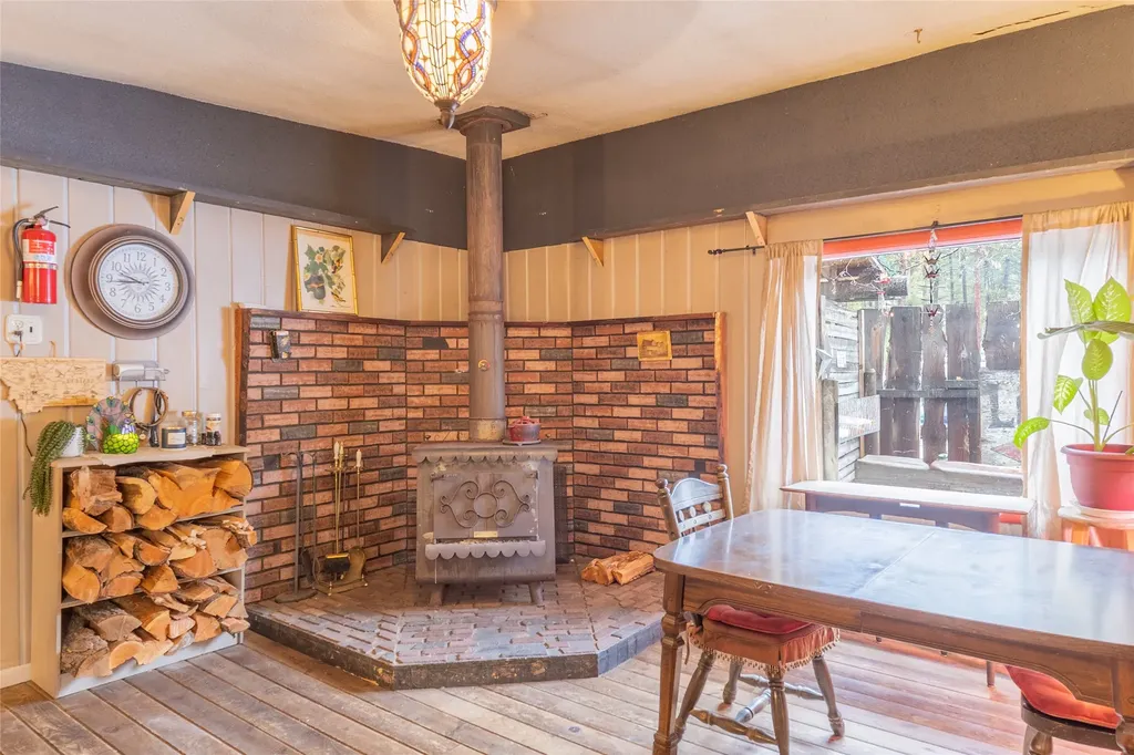 15310 Lolo Creek Road Lolo MT 59847
