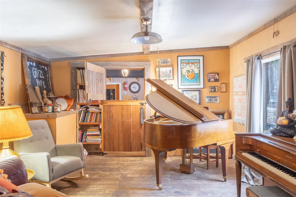 15310 Lolo Creek Road Lolo MT 59847