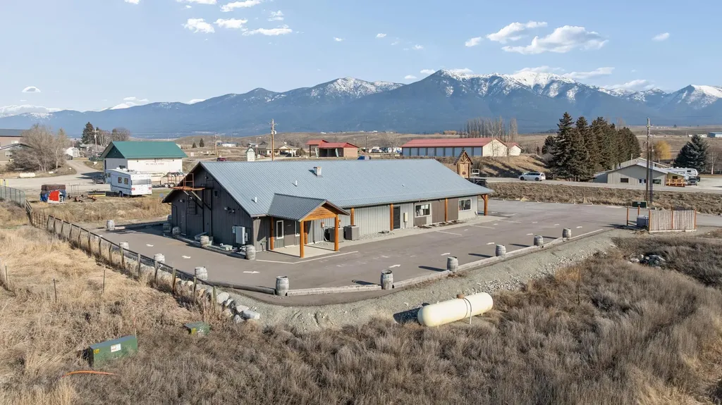 657 Us Highway 93 N Eureka MT 59917