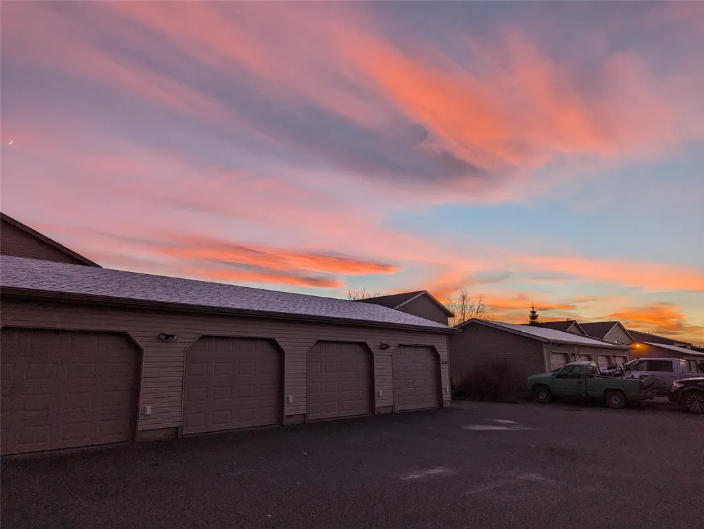 3747 Beechnut Street East Helena MT 59635