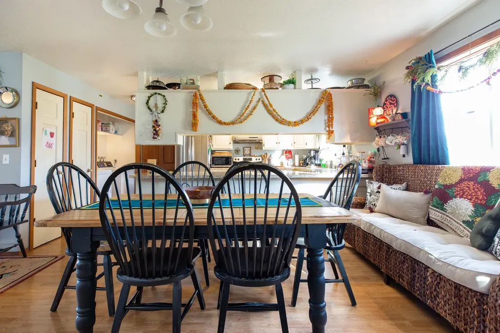 904 S Shoshone Loop Hamilton MT 59840