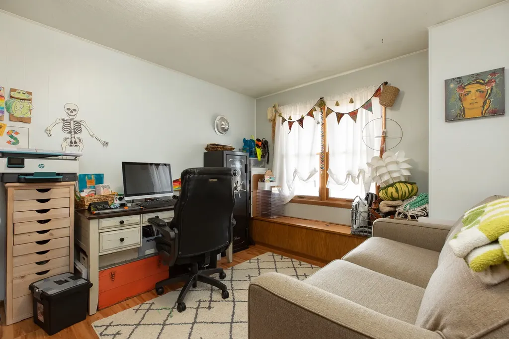 904 S Shoshone Loop Hamilton MT 59840