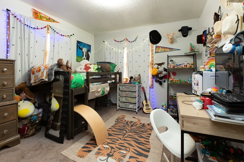904 S Shoshone Loop Hamilton MT 59840