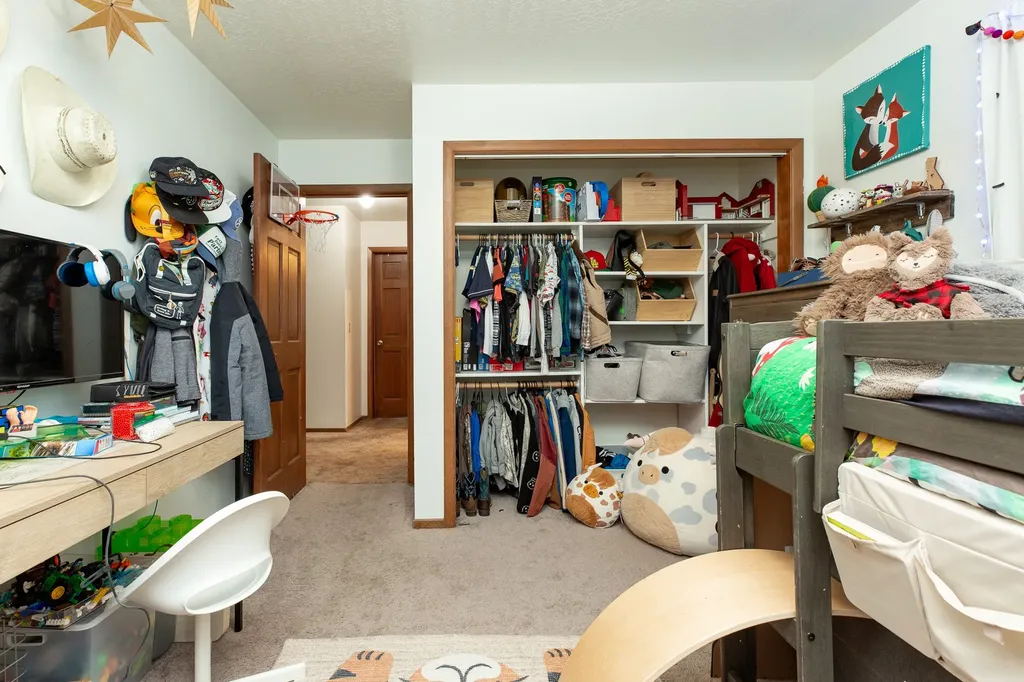 904 S Shoshone Loop Hamilton MT 59840