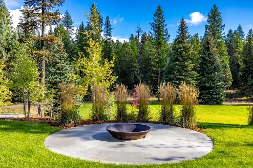121 Whitefish Forest Loop Whitefish MT 59937