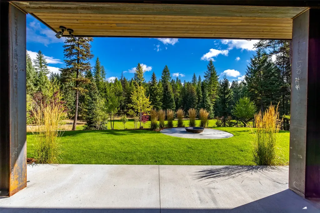 121 Whitefish Forest Loop Whitefish MT 59937