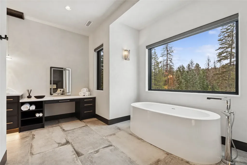 121 Whitefish Forest Loop Whitefish MT 59937