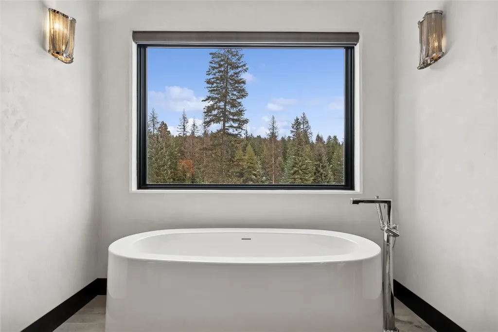 121 Whitefish Forest Loop Whitefish MT 59937