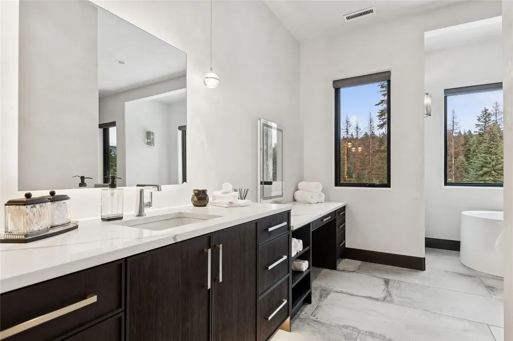 121 Whitefish Forest Loop Whitefish MT 59937