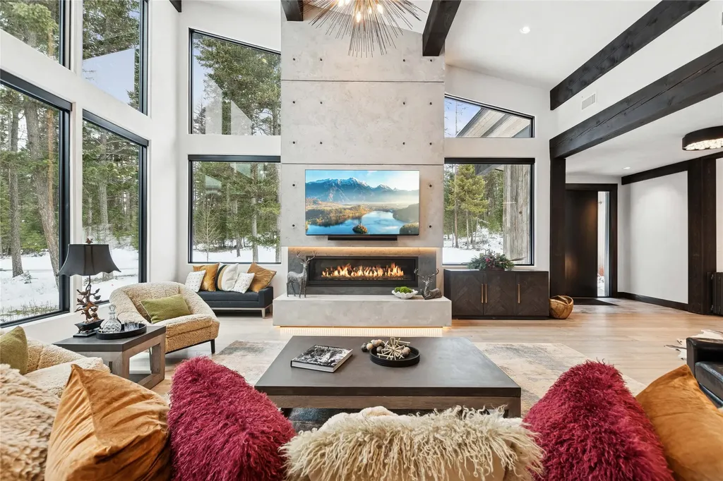 121 Whitefish Forest Loop Whitefish MT 59937