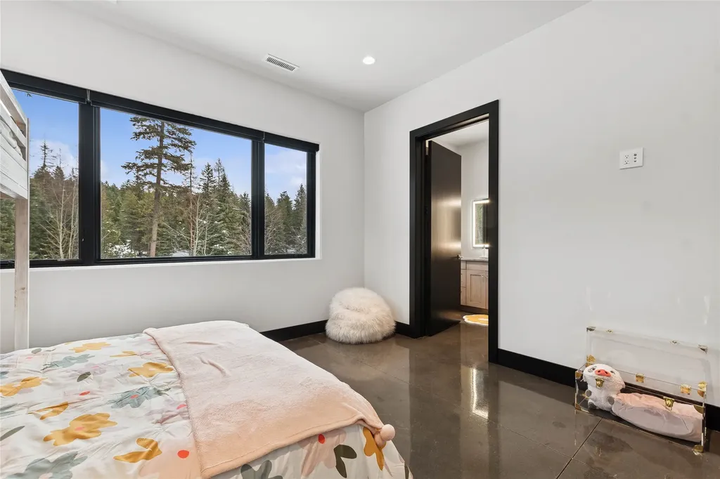 121 Whitefish Forest Loop Whitefish MT 59937
