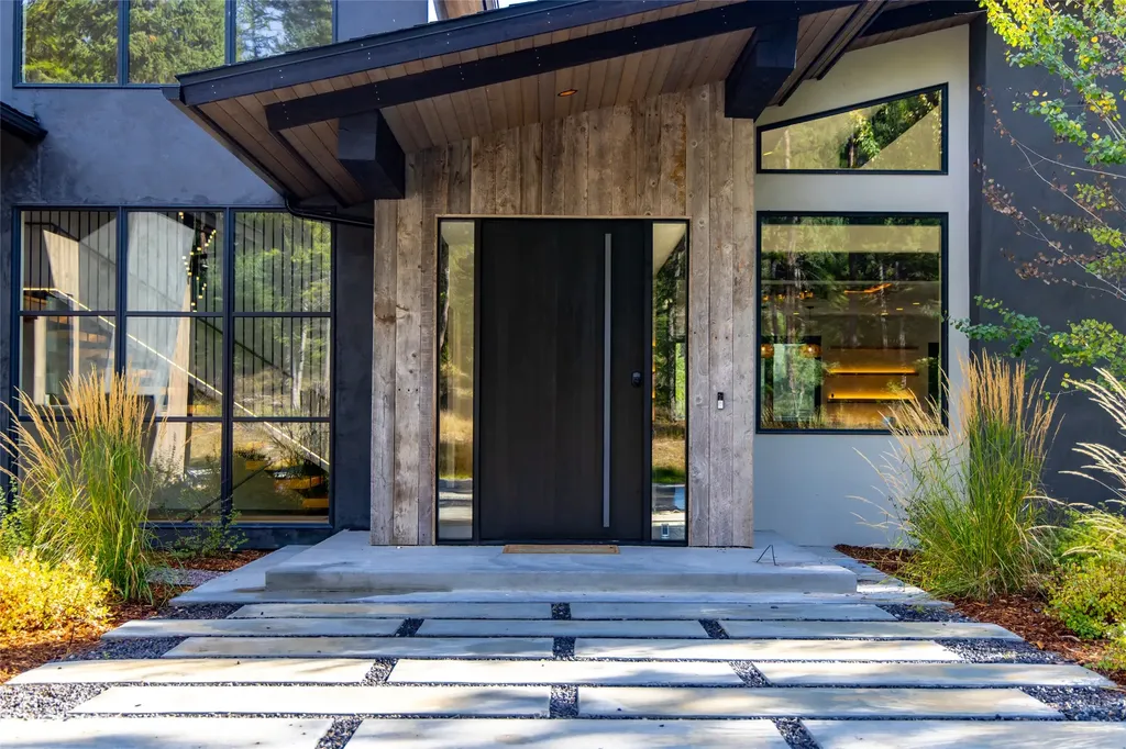 121 Whitefish Forest Loop Whitefish MT 59937