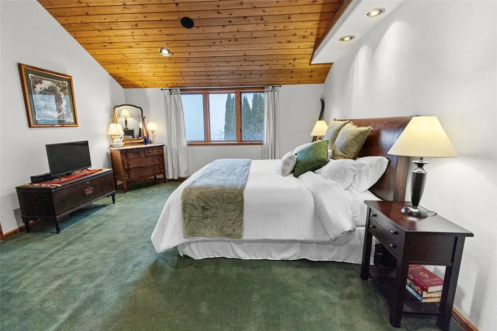34781 Compass Lane Polson MT 59860