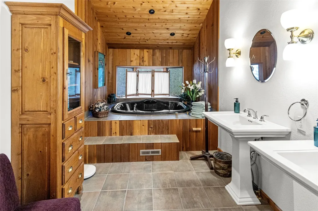 34781 Compass Lane Polson MT 59860