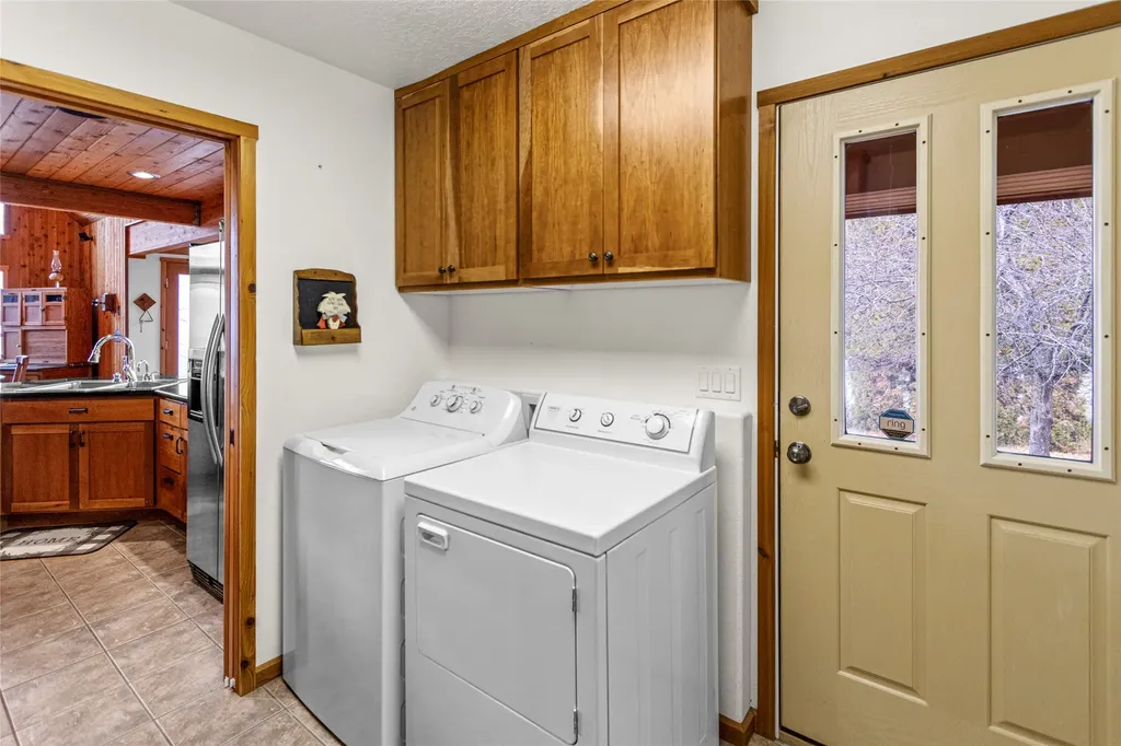 34781 Compass Lane Polson MT 59860
