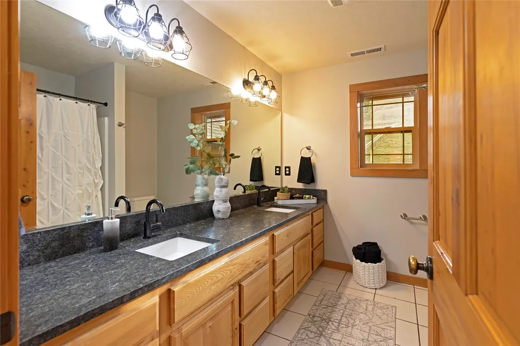15431 Savik Lane Frenchtown MT 59834