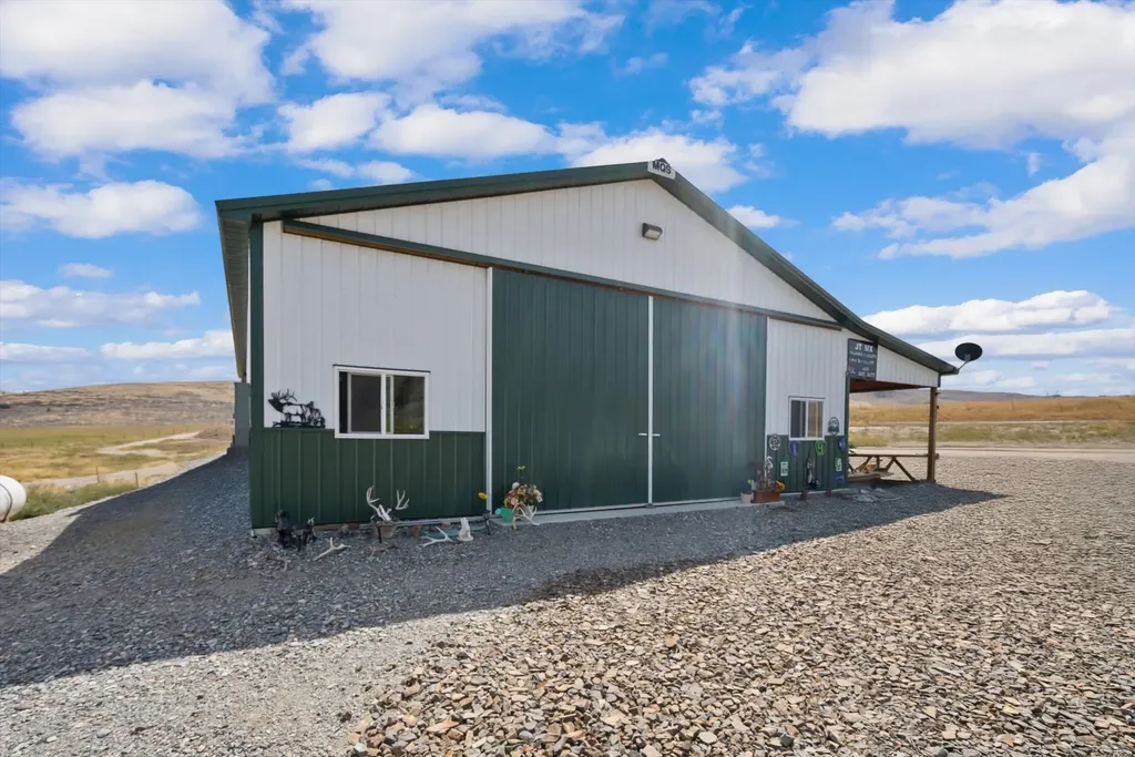 1724 Mt Highway 28 Hot Springs MT 59845