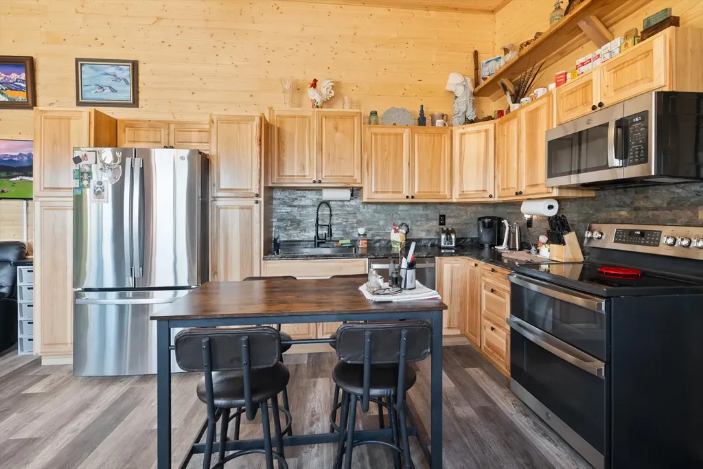 1724 Mt Highway 28 Hot Springs MT 59845
