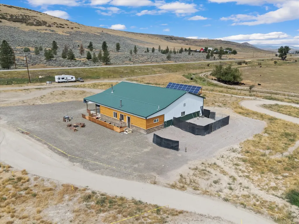 1724 Mt Highway 28 Hot Springs MT 59845