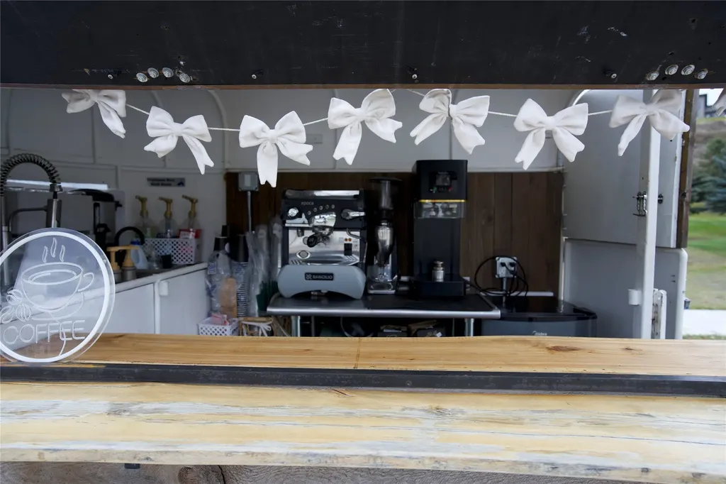 Nhn Glacier Grinds Coffee Kalispell MT 59901