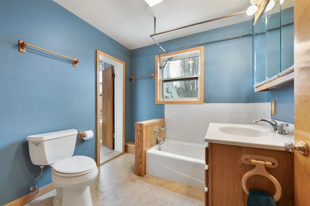 1032 S Wyoming Street Butte MT 59701