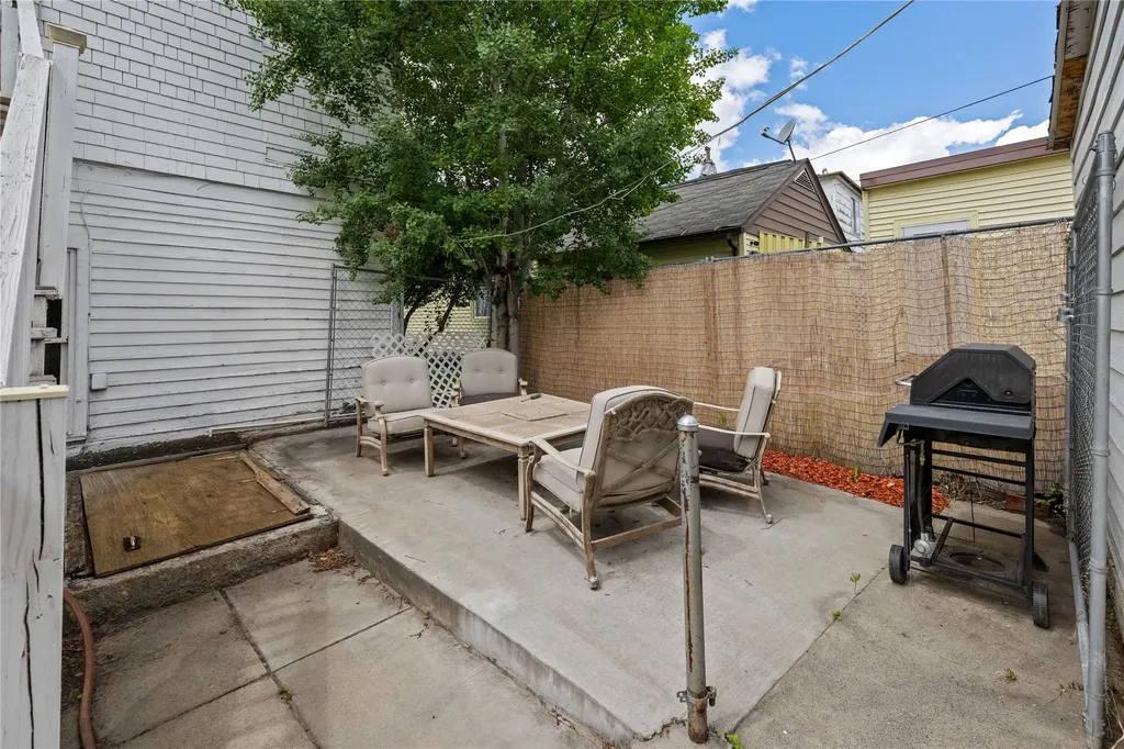 1032 S Wyoming Street Butte MT 59701
