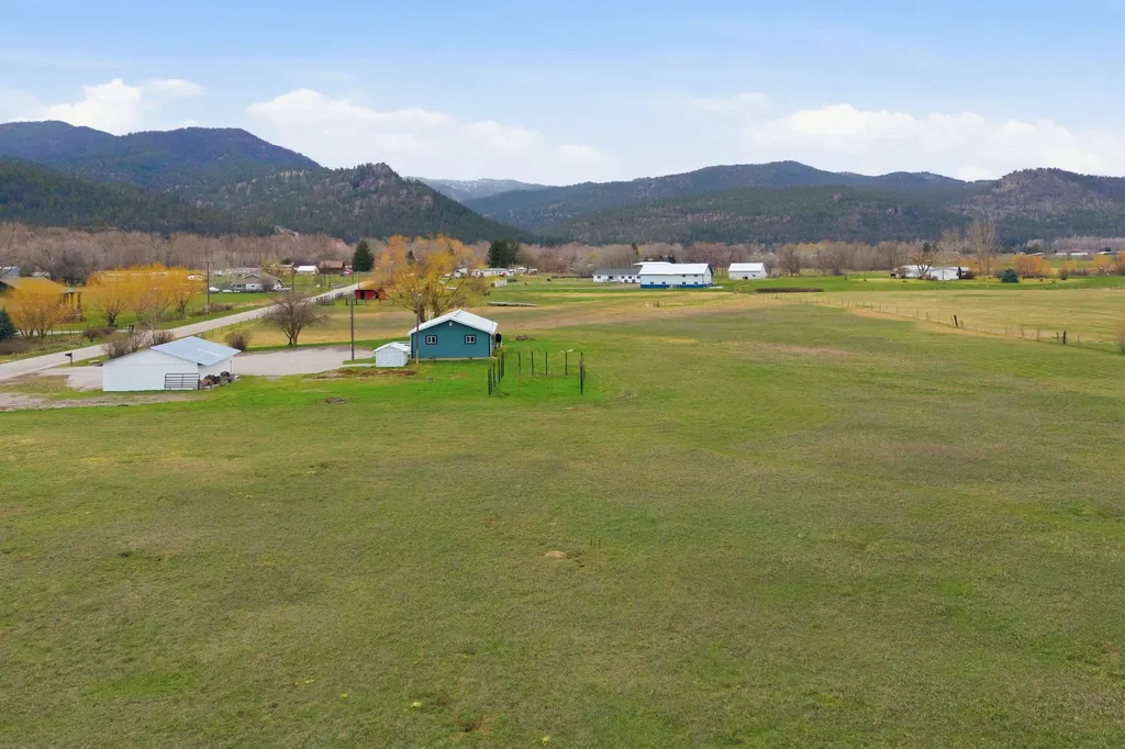 13380 Harpers Bridge Road Missoula MT 59808