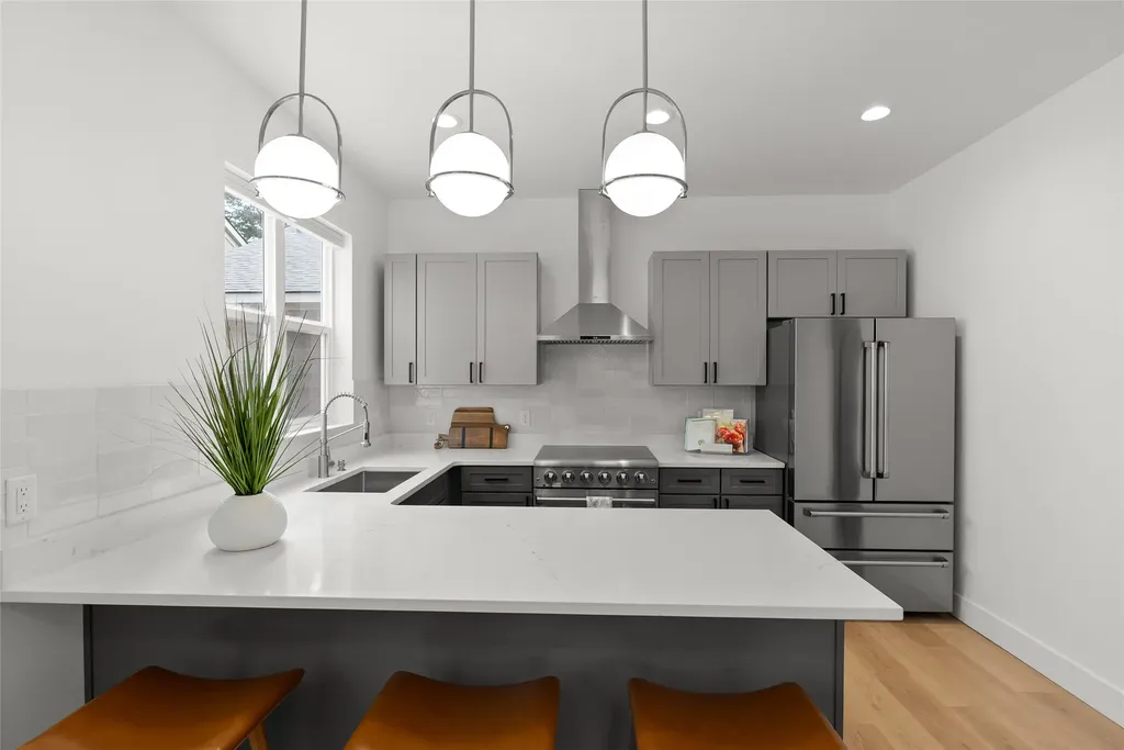 722, 724, 728, 730, 732 Rollins Street Missoula MT 59801