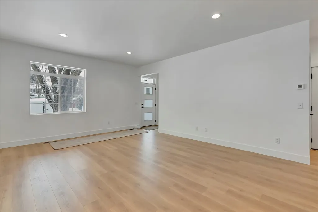 722, 724, 728, 730, 732 Rollins Street Missoula MT 59801