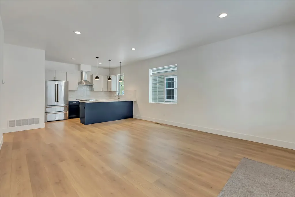 722, 724, 728, 730, 732 Rollins Street Missoula MT 59801