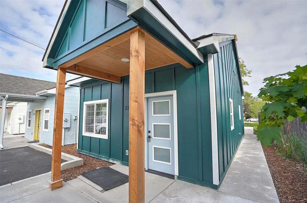 722, 724, 728, 730, 732 Rollins Street Missoula MT 59801