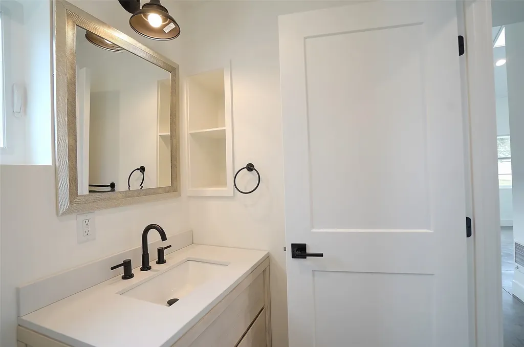 722, 724, 728, 730, 732 Rollins Street Missoula MT 59801