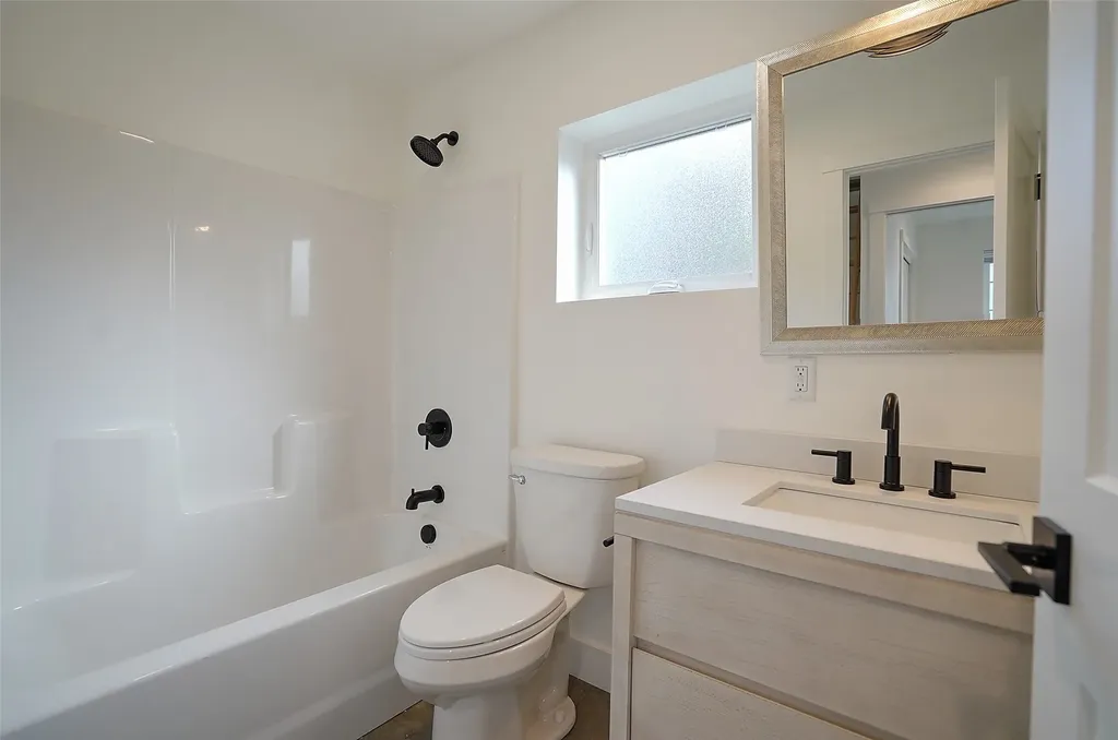 722, 724, 728, 730, 732 Rollins Street Missoula MT 59801