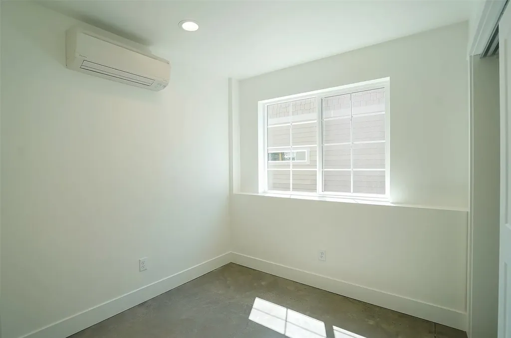 722, 724, 728, 730, 732 Rollins Street Missoula MT 59801