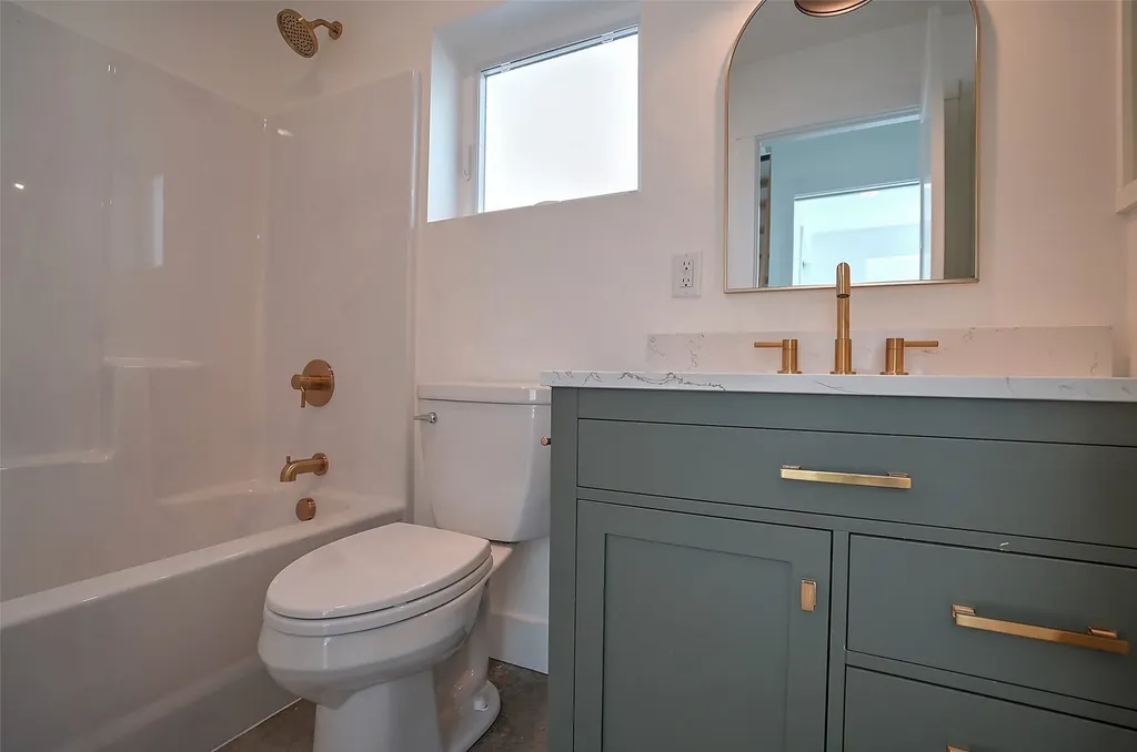 722, 724, 728, 730, 732 Rollins Street Missoula MT 59801