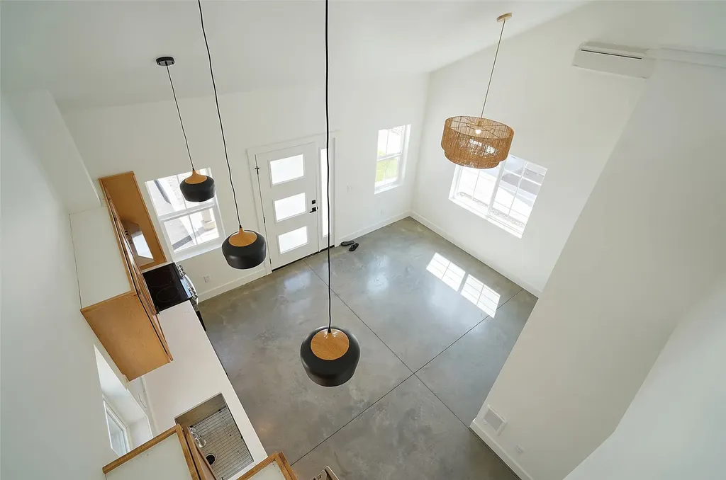 722, 724, 728, 730, 732 Rollins Street Missoula MT 59801