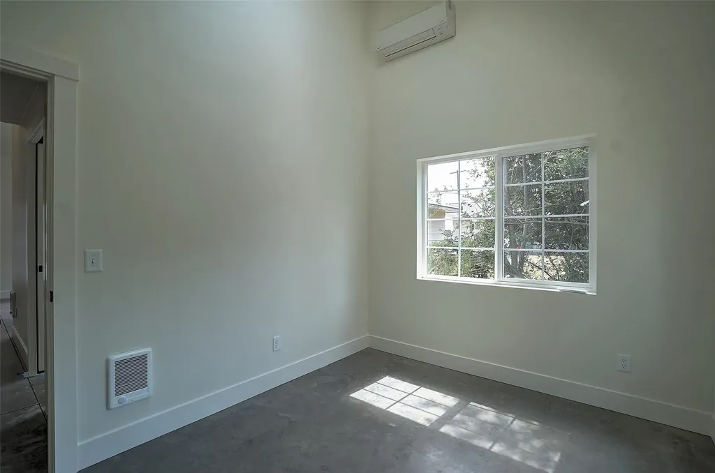 722, 724, 728, 730, 732 Rollins Street Missoula MT 59801