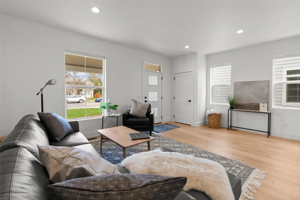 722, 724, 728, 730, 732 Rollins Street Missoula MT 59801