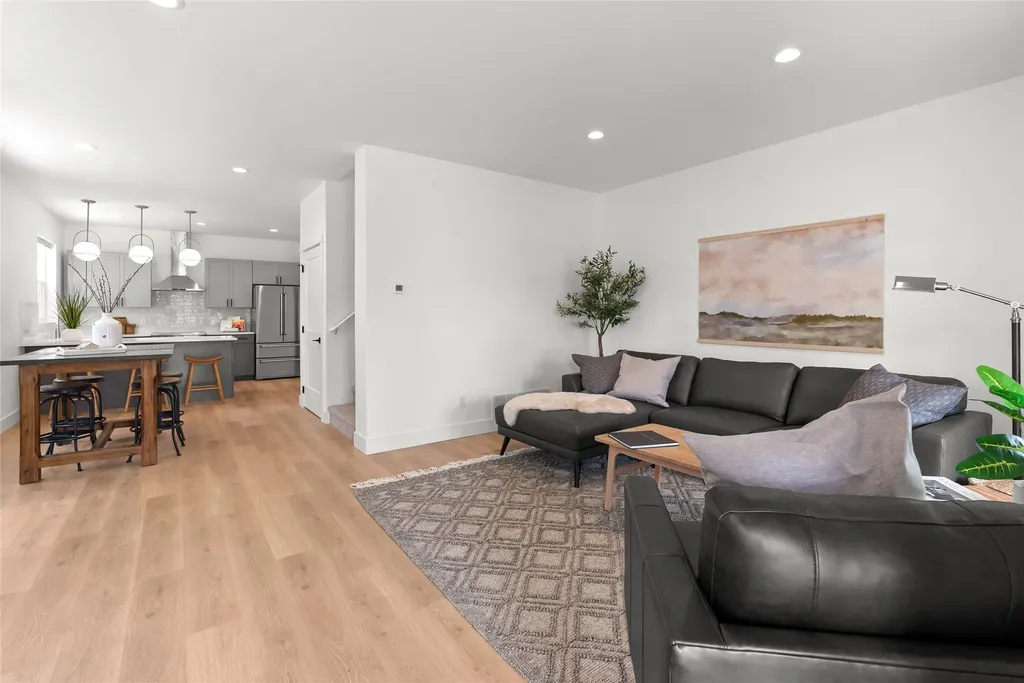 722, 724, 728, 730, 732 Rollins Street Missoula MT 59801