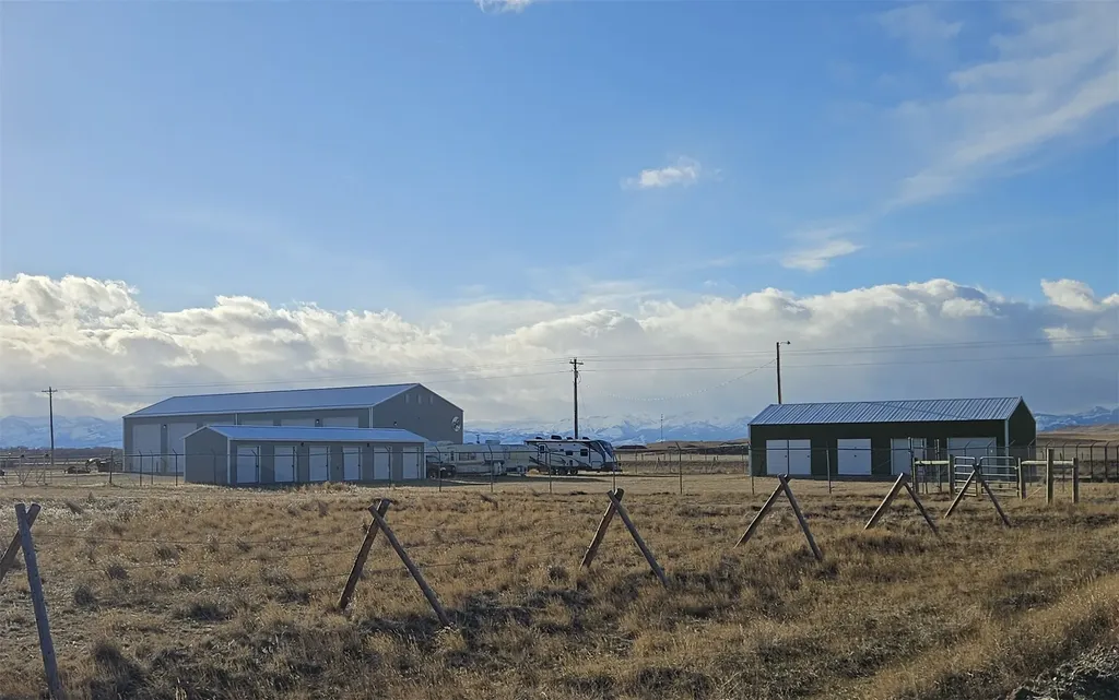 2045 Gilman Main Street Augusta MT 59410