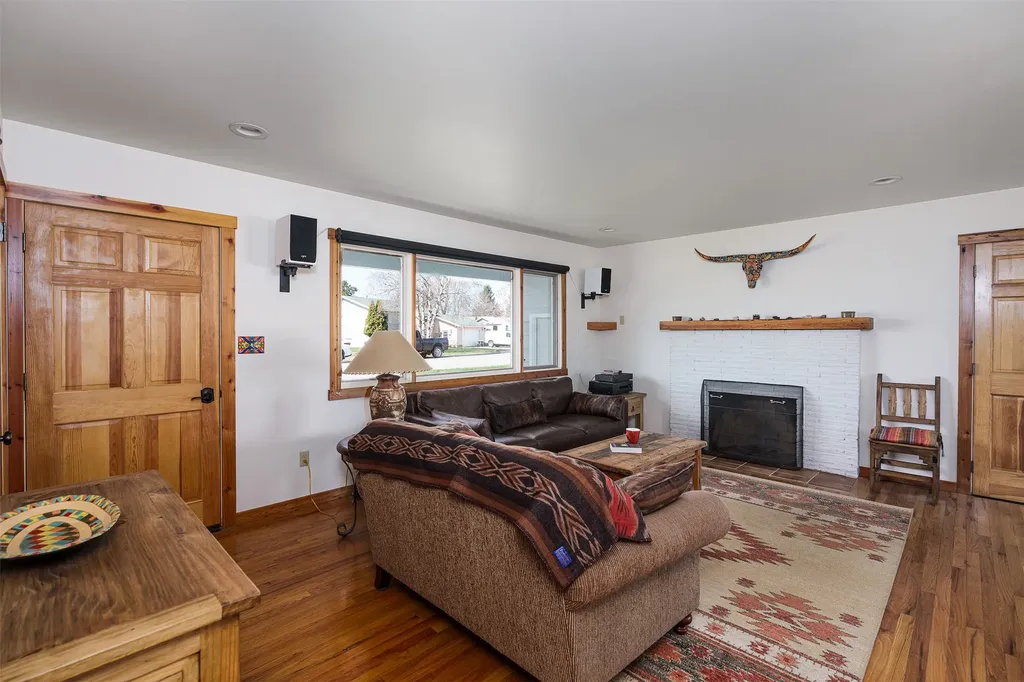 1306 Columbia Drive Columbia Falls MT 59912