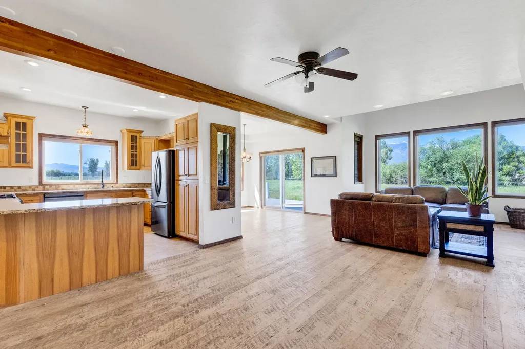 239 Lincoln Lane Hamilton MT 59840