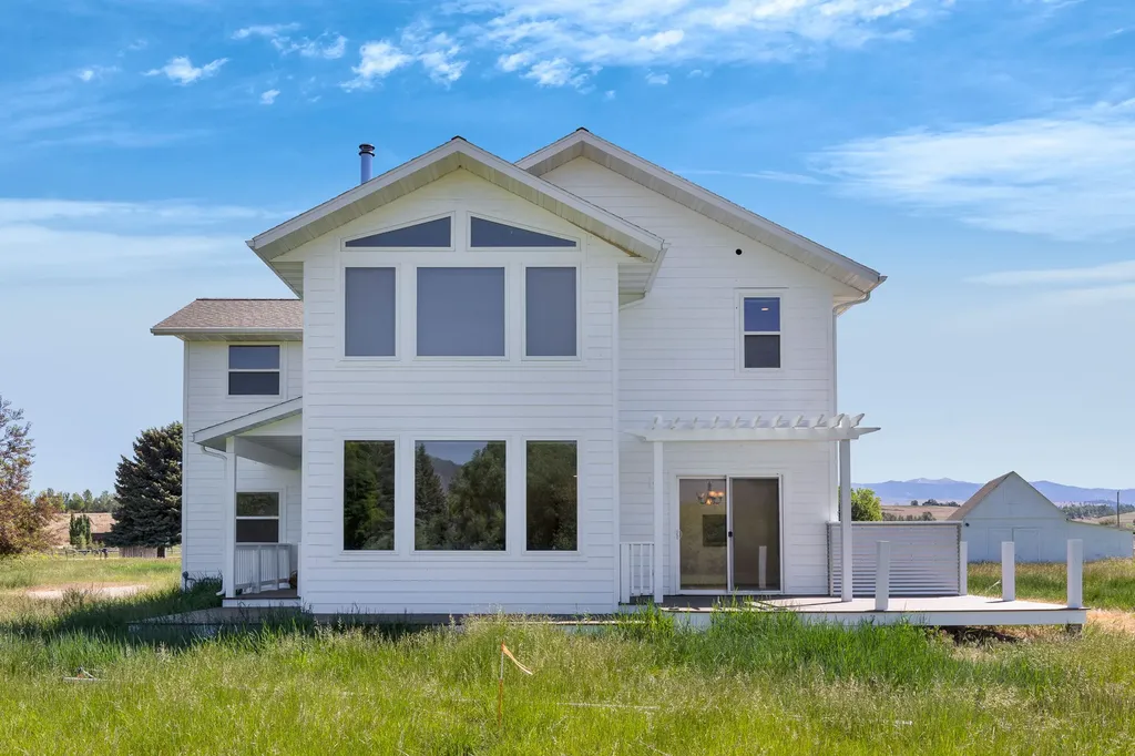 239 Lincoln Lane Hamilton MT 59840
