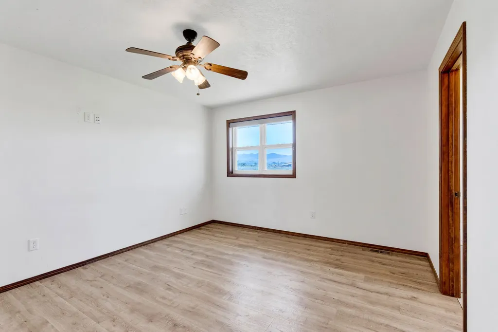 239 Lincoln Lane Hamilton MT 59840