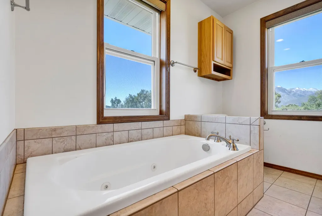 239 Lincoln Lane Hamilton MT 59840