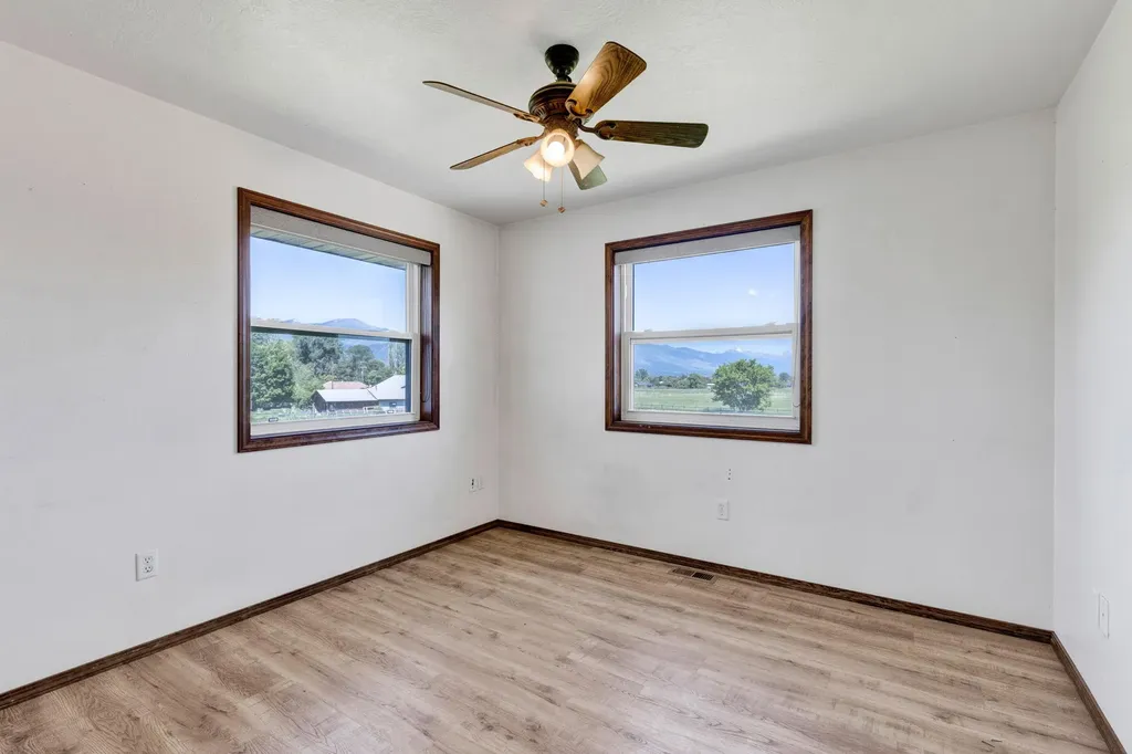 239 Lincoln Lane Hamilton MT 59840