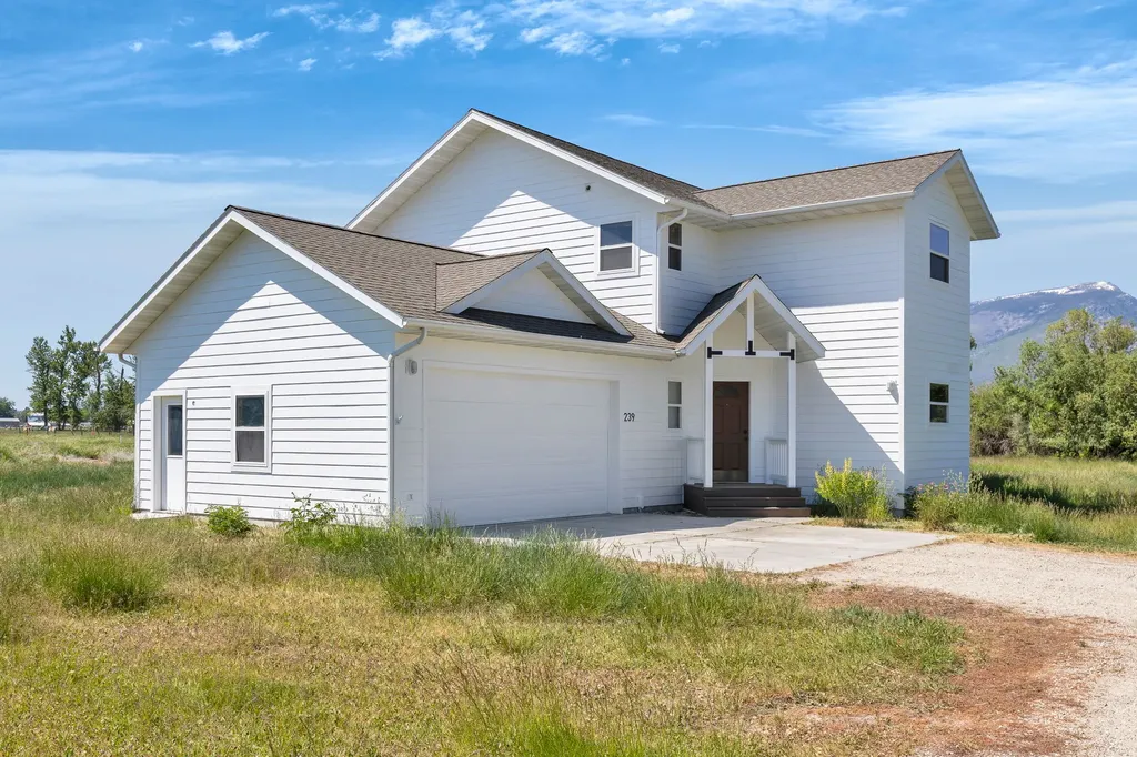 239 Lincoln Lane Hamilton MT 59840