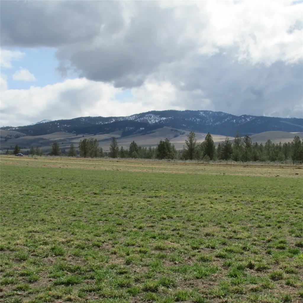 Nhn S Sunset Bench Road Stevensville MT 59870