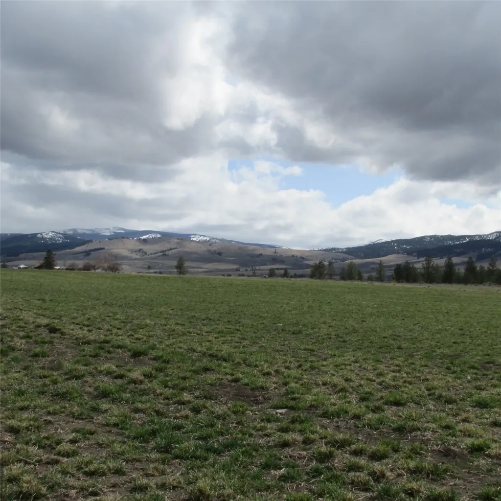 Nhn S Sunset Bench Road Stevensville MT 59870